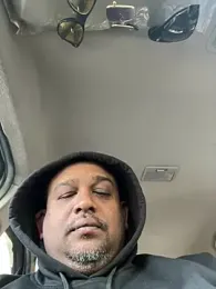 Dick_6inches_Delhi webcam model stream image