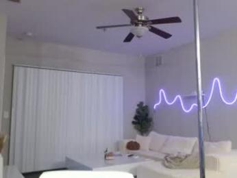 brookeskyy webcam model stream image