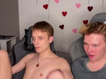 sky_hunter webcam model stream image