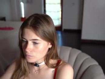 chloewildd webcam chaturbate model stream image