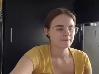 HellenMiyer1111 webcam stripchat model stream image
