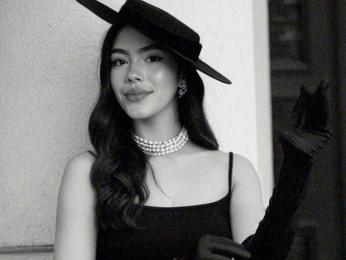 AnnAlcazar webcam model stream image