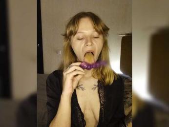 1biscuit1 webcam model stream image