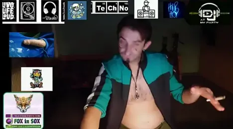 RevilO1180 webcam model stream image