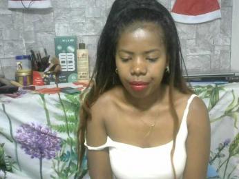 Maha19x webcam model stream image