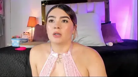 emmy_r webcam model stream image