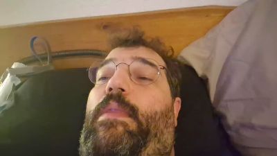 migou_VS webcam model stream image