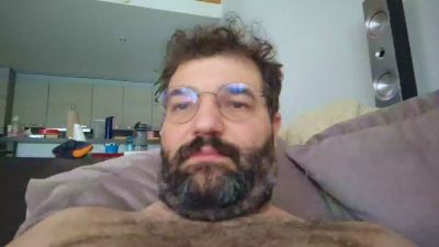 migou_VS webcam model stream image