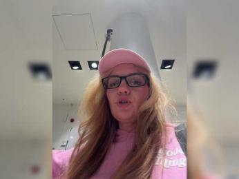 Kris_honey webcam model stream image