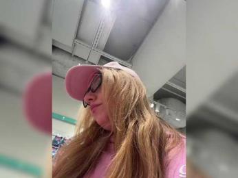 Kris_honey webcam model stream image