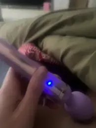 hornygirl98989 webcam model stream image