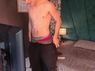 Aaron Ez webcam model stream image