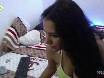 Blue-and-EmmaNova webcam bongacams model stream image