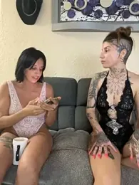 Izy_cute_ webcam model stream image