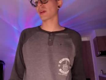 mikeyvioleta webcam chaturbate model stream image