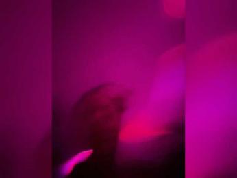 HotMerry webcam model stream image