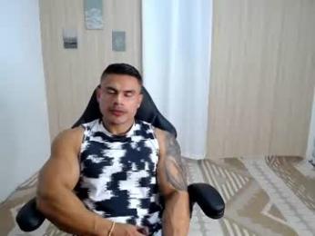 leo_muscleboy webcam model stream image
