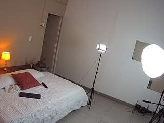 voyeurcam-jb-room-2 webcam model stream image