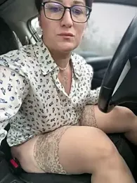 ZhenjaPoledance webcam model stream image