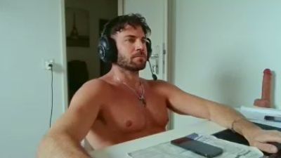 ALPHA_HUNK webcam model stream image