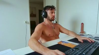 ALPHA_HUNK webcam model stream image