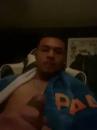 Chucky008 の配信画像