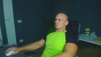 KaelSage webcam model stream image