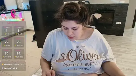 Layla- webcam model stream image