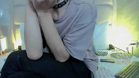 Hecatee_77 webcam model stream image