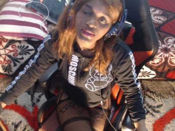 Sexyjustin202 webcam bongacams model stream image