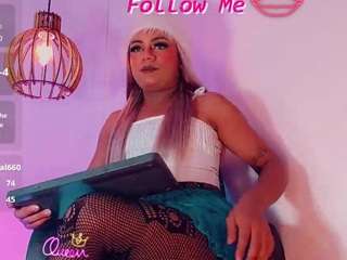 mayka-brunette01 webcam camsoda model stream image