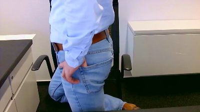 marccurious0 webcam cam4 model stream image