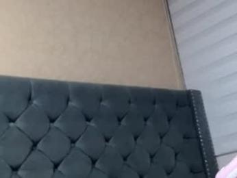 anne_julienne webcam model stream image