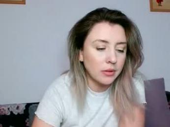 dalyana22 webcam model stream image