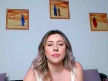 dalyana22 webcam model stream image