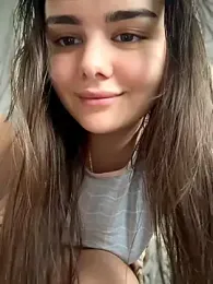 NikaMur webcam model stream image