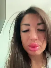 RuslanaXX webcam model stream image