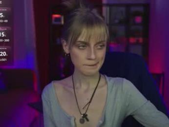 kiramontoyaa webcam model stream image