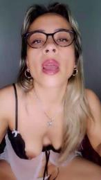 Yanina_1 webcam model stream image
