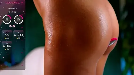 IrisNightshade webcam stripchat model stream image