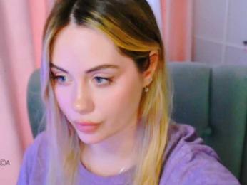 -ANN webcam bongacams model stream image