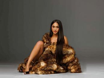 NaomiHeart webcam model stream image