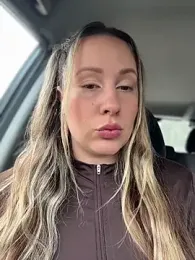 Mona_Plus webcam model stream image