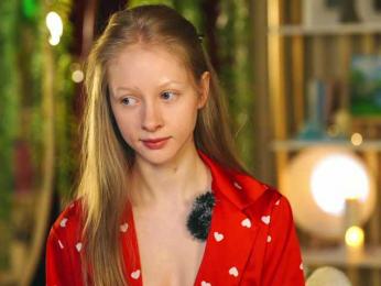 MiaVebes webcam model stream image