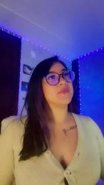 julibella_swee4 webcam model stream image