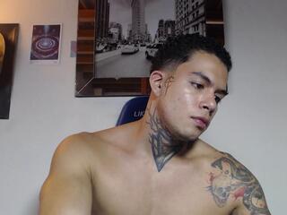 Lucifer Starr webcam flirt4free model stream image