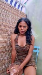 SissiFrenchy webcam model stream image