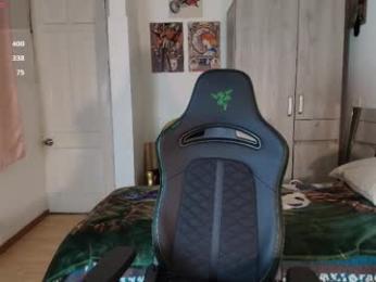 lucas_xo webcam model stream image