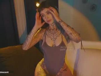 janne_maybe webcam chaturbate model stream image