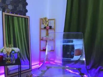 ashley_is_heree webcam model stream image